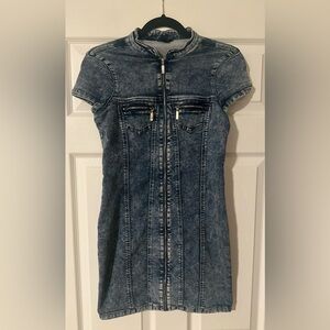 G By Guess Denim Bodycon Zipper Acid Wash Blue Jean Stretch Dress. Size‎ Small.